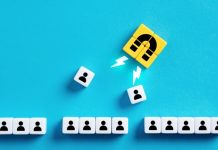 Entering a New Market Without Failing: How to Adapt Your B2B Marketing Strategy adjusting B2B marketing strategies